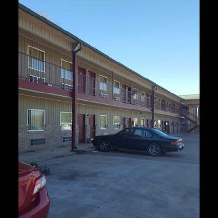 City Heart Inn & Suites Piedmont Екстериор снимка